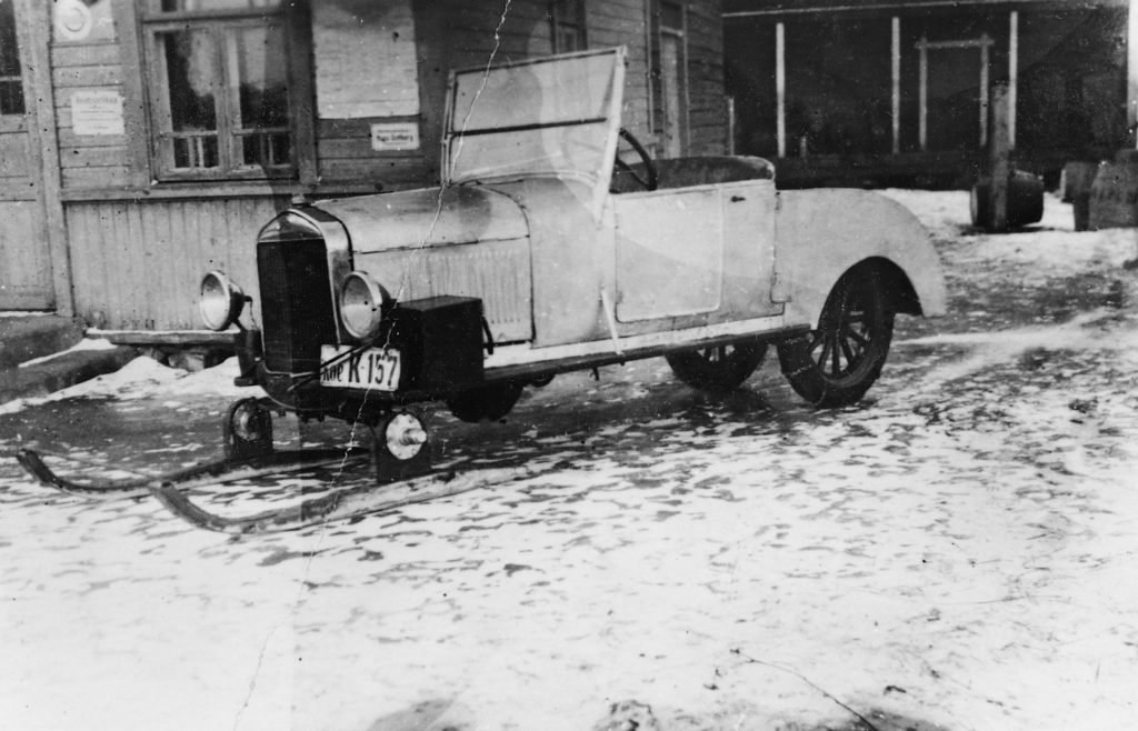 Aarne luukkaisen rekiteiden ”moottorikelkka” 1930 luvun alussa