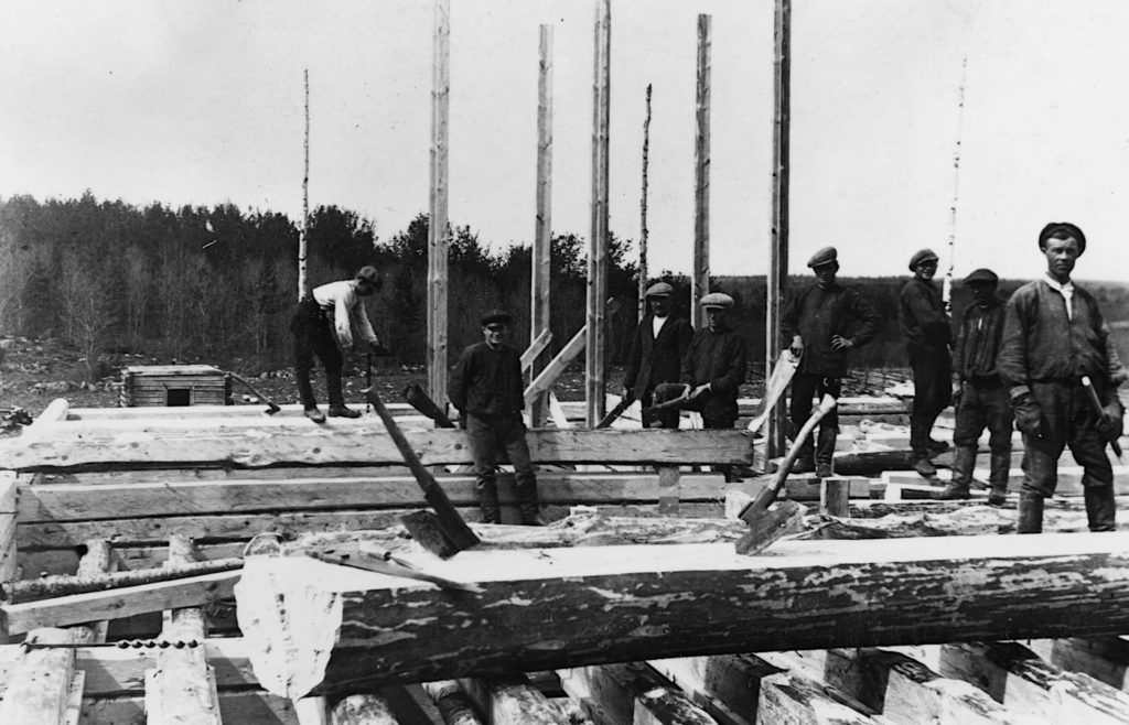 Puhossalon kansakoulun rakennustyömaa v. 1927